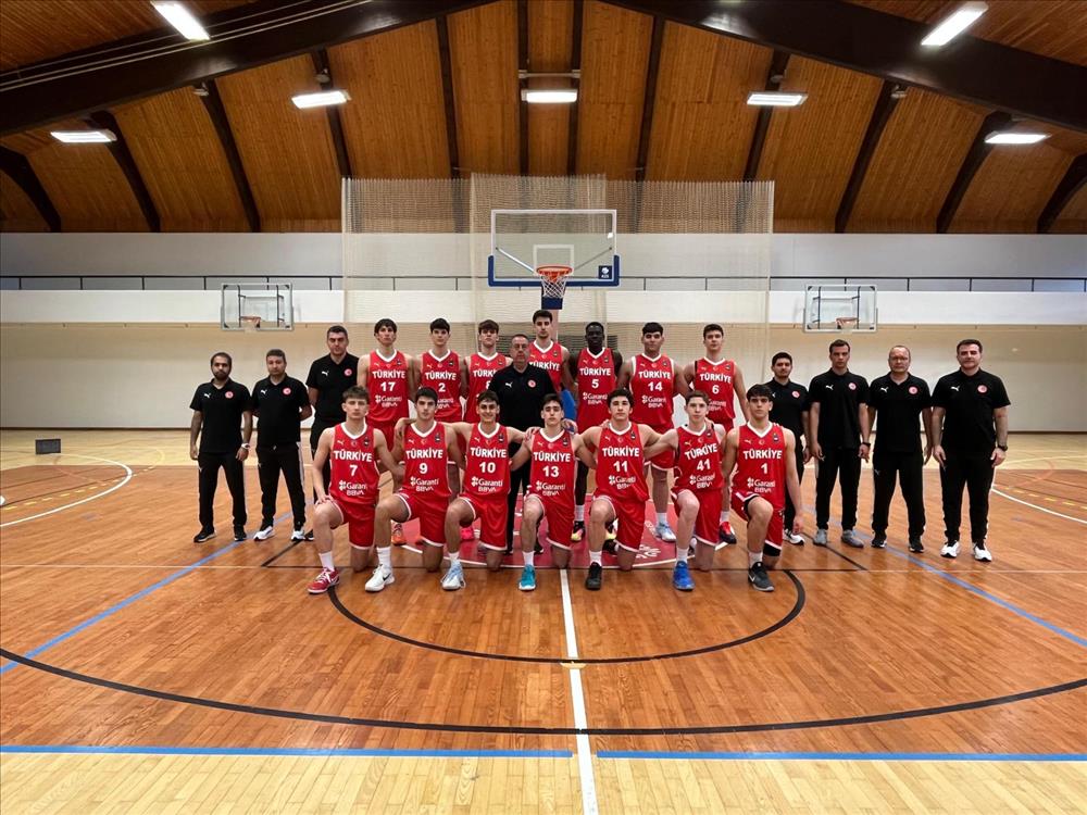 Our Faculty Member Serves on the Medical Team of the U17 National Basketball Team