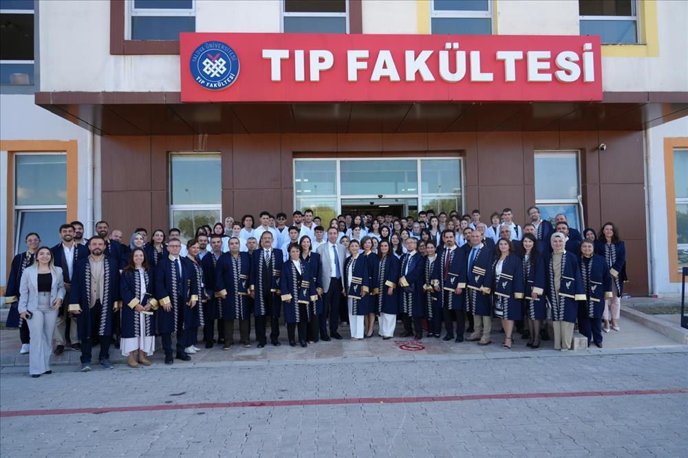 Yalova Üniversitesi Tıp Fakültesinde Yeni Öğrenciler İçin Oryantasyon Haftası Programı Gerçekleştirildi