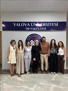 Çocuk ve Ergen Ruh Sağlığı ve Hastalıkları Asistanlarından Dekanımıza Nezaket Ziyareti